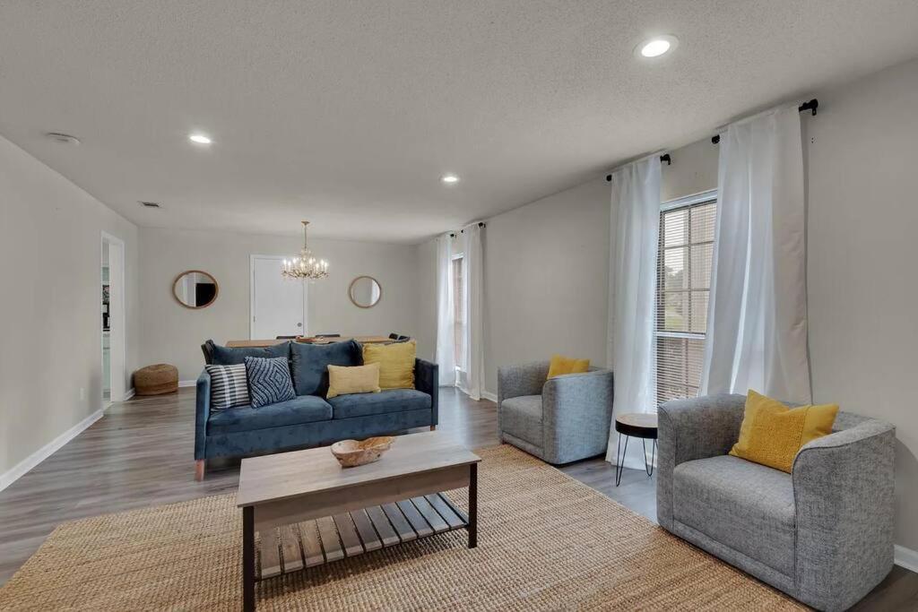 Quiet Relaxing Home - Close To Downtown & Beach 4Br-2Bt Pensacola Exteriör bild